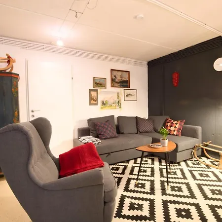 Gemütlicher Kellerstudio In Bester Lage Und Nähe Zum * Innsbruck