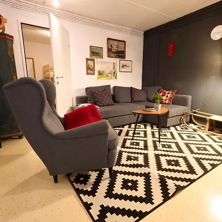 Apartamento Gemütlicher Kellerstudio In Bester Lage Und Nähe Zum Innsbruck